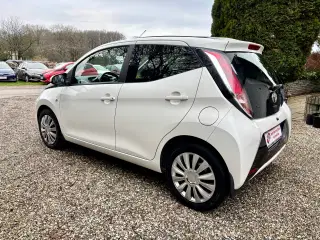 Toyota Aygo 1,0 VVT-I X-Sky 69HK 5d