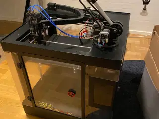 Raise 3D N2 3D printer