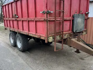 Tip vogn til traktor