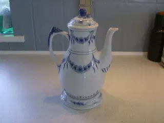 Empire, Bing & Grøndahl