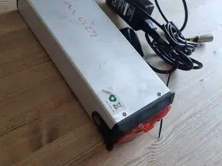 El cykel batteri + oplader