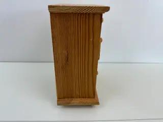 Lille skrin / bord skuffedarium