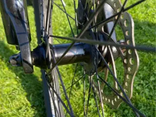 Trek. 29" Hjul, 48 cm. stel, 21 gear