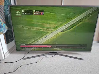 Samsung 50" 4K Smart TV + Cromecast