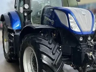 New Holland T7.270 AC BLUEPOWER KUN 1100 TIMER!