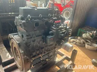 Motor Kubota D1403