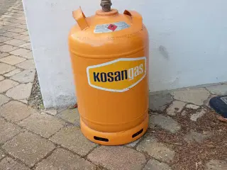 11 kg gasflaske til opfyldning.