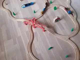 Stor Brio togbane med mange dele M.M