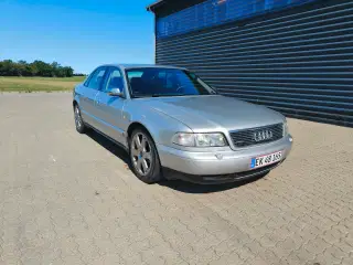 Audi a8 V8 4,2 aut. Quattro veteran