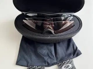 Oakley M Frame solbrille med 3 linser