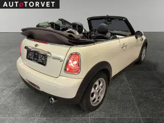MINI Cooper 1,6 D Cabriolet