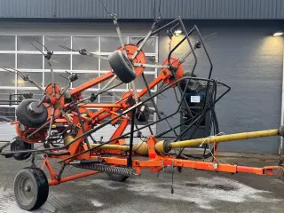 Fella TH 800 Bugseret TH 800 T