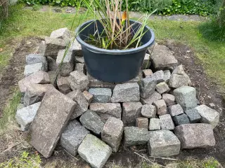 Granit brosten og chaussesten ca 90 stk