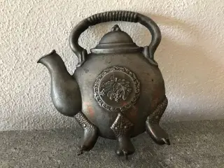 Vintage tekande / tepotte kobber knage