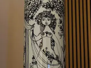 Bjørn Winblad vase, Tre Gratier