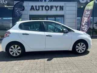 Peugeot 208 1,0 VTi Champion Air