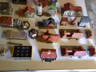 Huse og tilbehør til HO togbane
