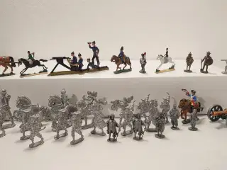 31stk gamle tinsoldater +kanon i jern og messing