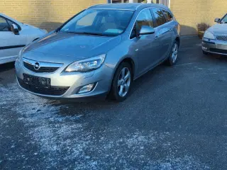 Synet Opel Astra 1,4 T  ST. CAR