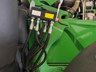 John Deere 6R250 FRONTLÆSSER BESLAG