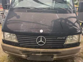 Mercedes sprinter 212d    år 1997