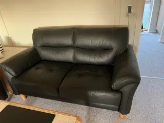 2 personers sofa i læder. Gratis 