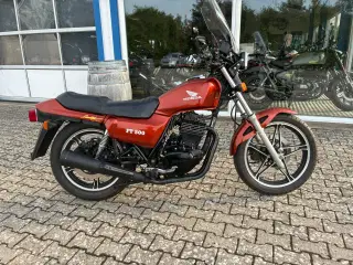 Honda FT500  Flat-Track