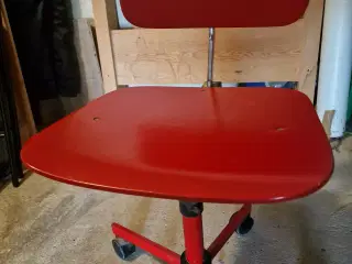 Rød kontorstol