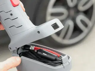 Bærbar luftkompressor med LED Airpro+ InnovaGoods