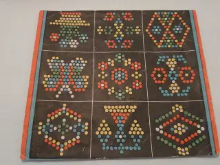 "Record Mosaic" Mosaikleg med kugler. Tysk ca.1950