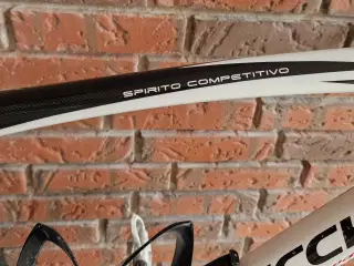 Bottecchia Carbon Racer - 7,95 kg incl pedaler