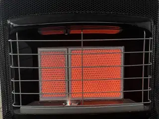 Gas- og elvarmeovn med blæser