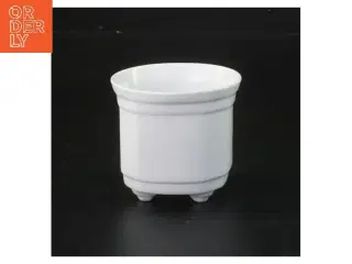 Hvid porcelænsvase (str. 7 cm)