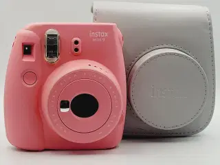 ⭐️· Instantkamera: Fujifilm Instax Mini 9 m. etui