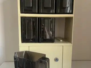 Retro reol med 6 skuffer og lille skab 