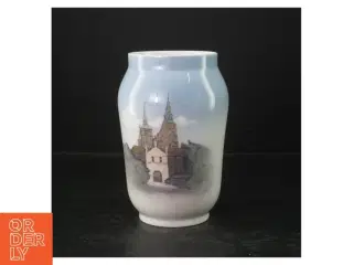 Porcelænsvase fra Royal Copenhagen (str. Ø. 9 cm. 17 cm)