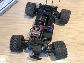 RC Desert Truck ca. 20 km/t