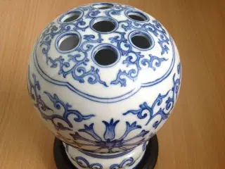 Kinesisk. Vase