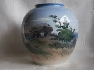 Vase med landskab fra Royal Copenhagen