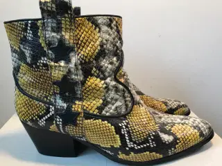 Custommade, støvletter, str 39