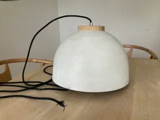 Ny loftslampe. Ø36 cm