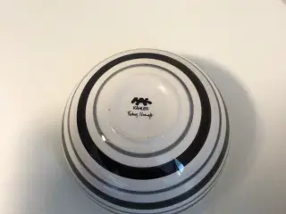 Kæhler skåle. Sorte striber. 2 stk.