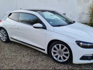 Volkswagen Scirocco sælges – velholdt og velkørend