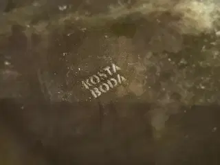 Kosta Boda glasfad - design Anna Erhner