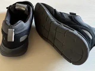 Sneakers, Hummel Sneakers X-Light 2.0 Tex str. 37