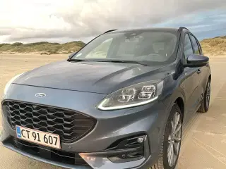 Ford Kuga plug In hybrid 2020