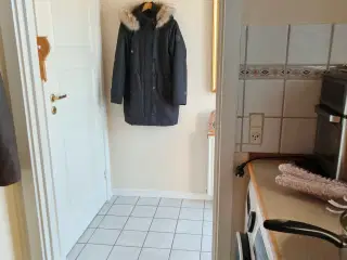 Dame frakke fra Vera Moda , str. xl.  Aldrig brugt