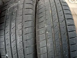 2 vinterdæk 185/65 15