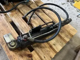 - - - Hydraulisk topstang