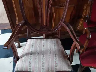 2 fine stole med armlæn